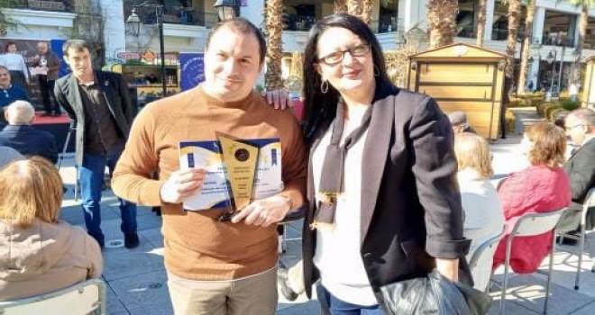 Moris Karmona'ya ''Farkındalık Yaratan Yazar'' ödülü