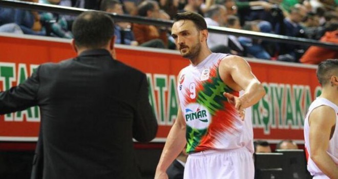 Pınar Karşıyaka Semih Erden ile yeniledi