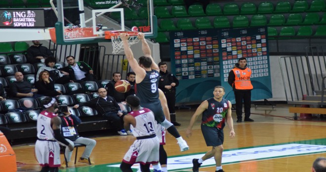 Pınar Karşıyaka, Sigortam.net İTÜ Basket'e takılmadı