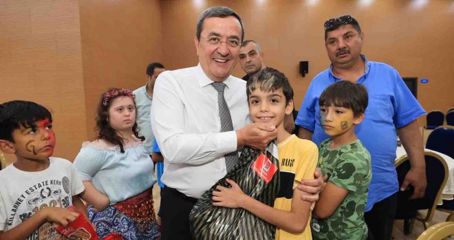 Batur: Çocuklar için ne yapsak az