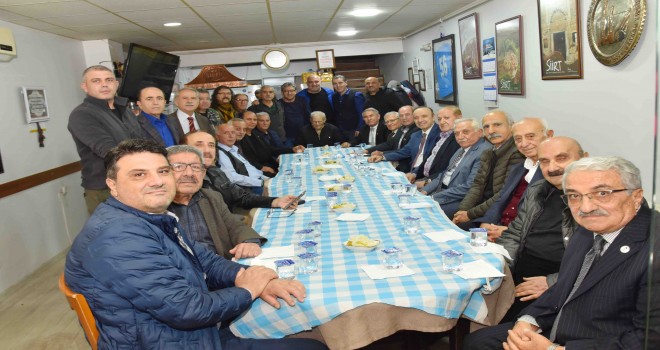 İzmir’de yaşayan Siirtliler yöresel yemekte buluştu