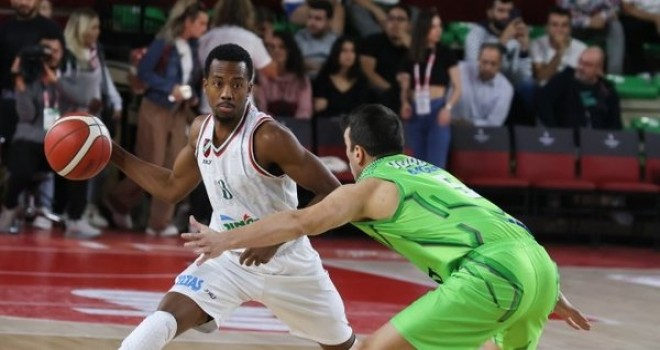 McCollum Karşıyaka'dan emekli olmak istiyor