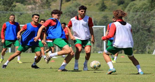 Karşıyaka'da 3 isimle yollar ayrılıyor