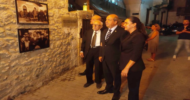 Atatürk Sevdası Girne'yi yaktı...