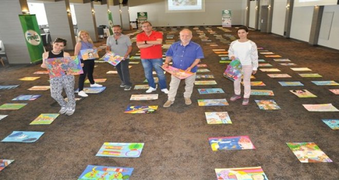 7 Ülkenin çocukları ''Gelecek İçin Hayaller''ini çizdi