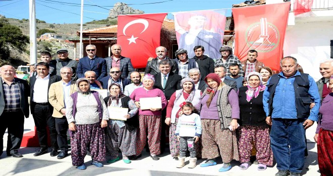Karşıyaka'daki arıcılık eğitimlerinde ilk etap tamamlandı