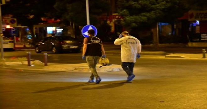 Karşıyaka'da silahla vurulan kişi ağır yaralandı
