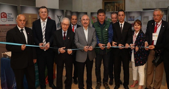 Dünya Fair Play Karikatür Sergisi açıldı...