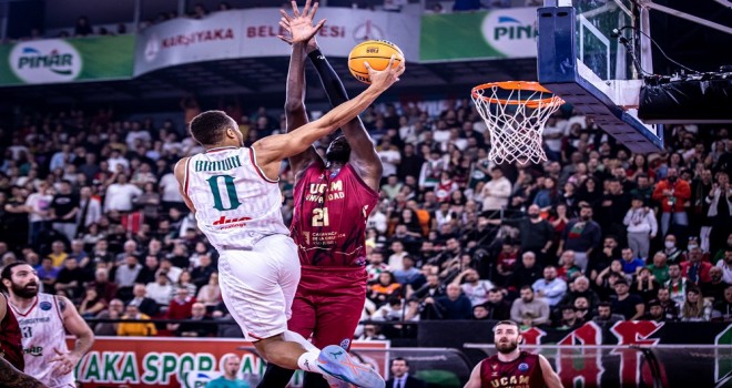 Jaylon Brown Karşıyaka'da kaldı