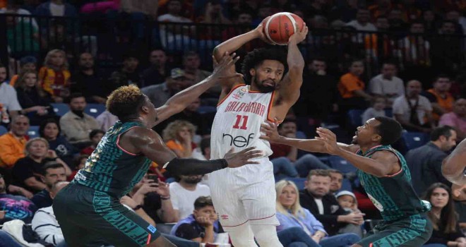 Pınar Karşıyaka, McCollum ile Galatasaray'ı geçti