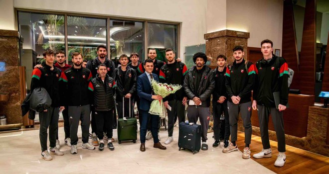 Karşıyaka'ya potada yine transfer yasağı