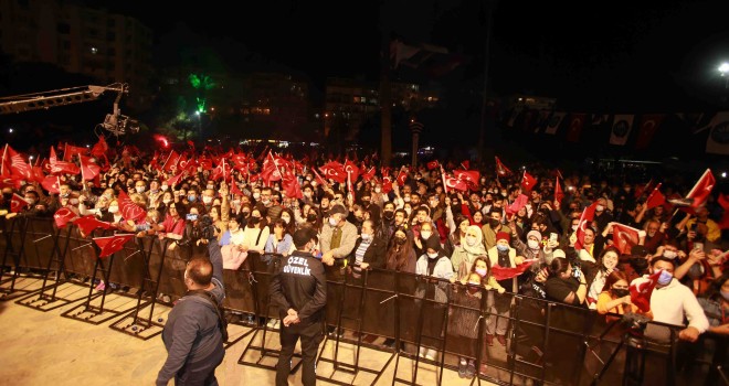 Karabağlar’da 30 Ağustos coşkusu