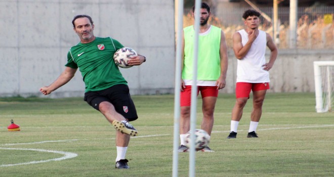 Biçer: Karşıyaka'yı herkesin beklediği ve ümit ettiği güzel yerlere getireceğiz