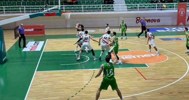 Bornova Belediyesi Karşıyaka evinde mağlup