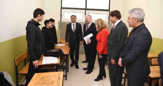 Menemen eğitimde yatırımla yenilenecek