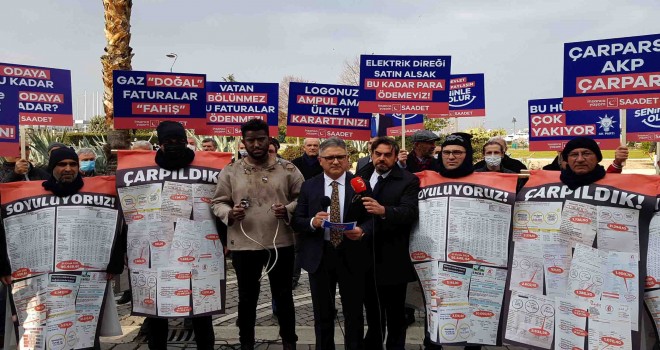 Saadet Partisi'nden İzmir'de elektrik çarpmış vatandaş ile zam protestosu