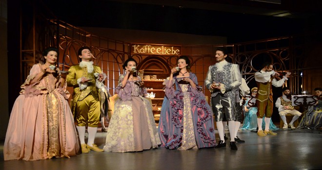 Kahve Aşkı gösterisi ilk kez İzmir'de