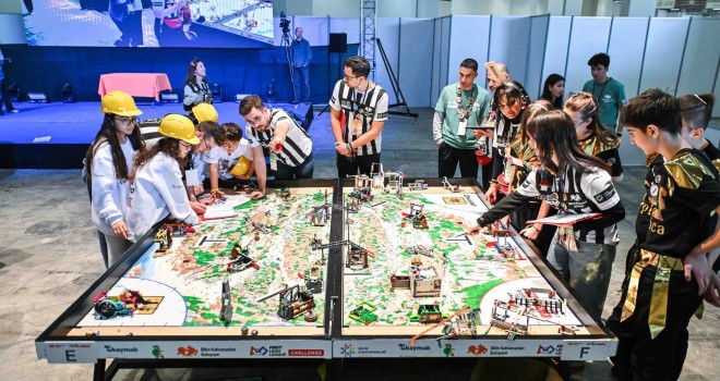 Bilim Kahramanları Fuar İzmir'de buluştu