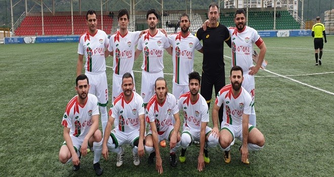 Yeni Örnekköyspor liderliğe yükseldi