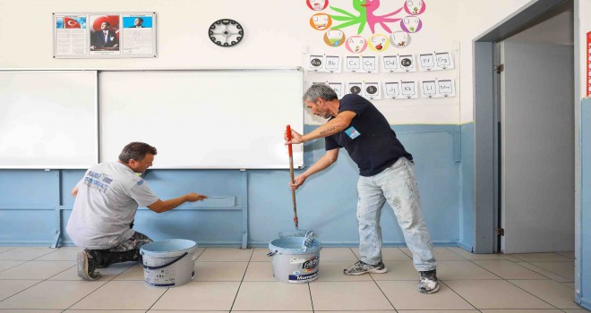 Narlıdere Belediyesi'nden okullara bakım onarım desteği