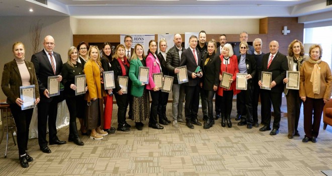 Lion’lar 3216 fidana hayat verdi