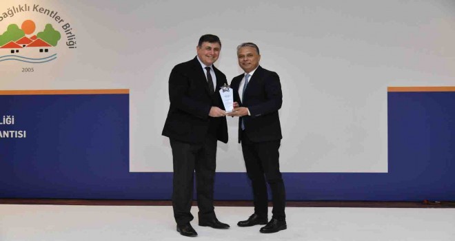 Karşıyaka Belediyesi’ne iki ödül