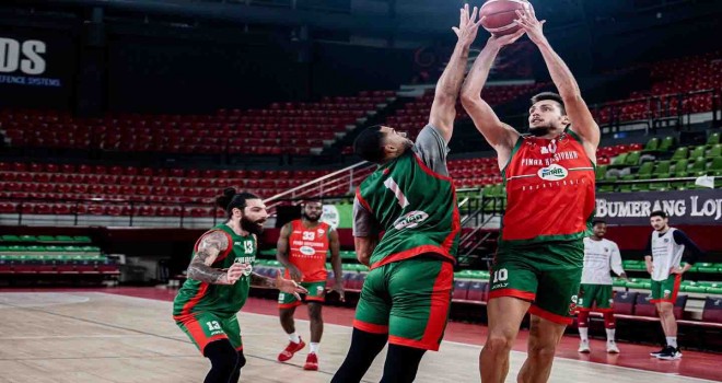 Pınar Karşıyaka, Türk Telekom karşısında