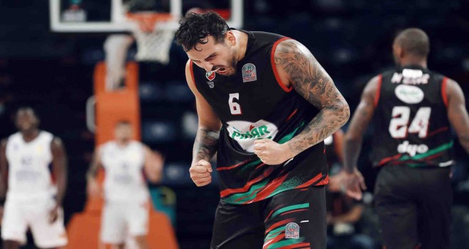 Pınar Karşıyaka yarı final için son kez Anadolu Efes karşısında