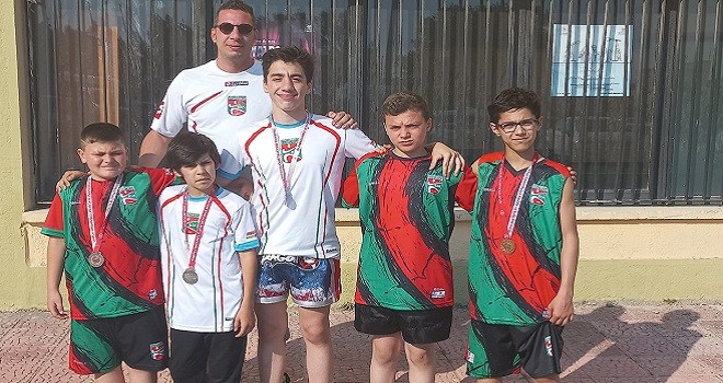 Bostanlıspor MuayThai’de 2 şampiyonluk, 3 ikincilik