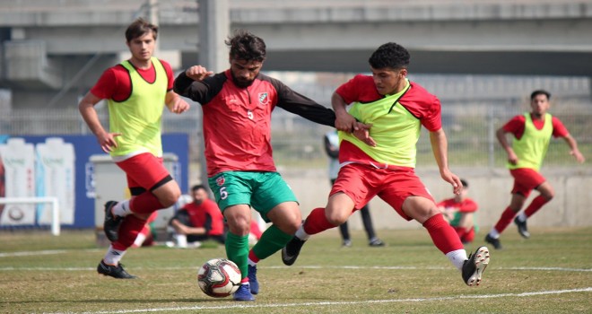 Karşıyaka U19'a fark yaptı...