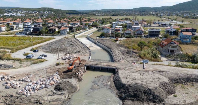 Derelerden 100 bin ton malzeme çıkarıldı