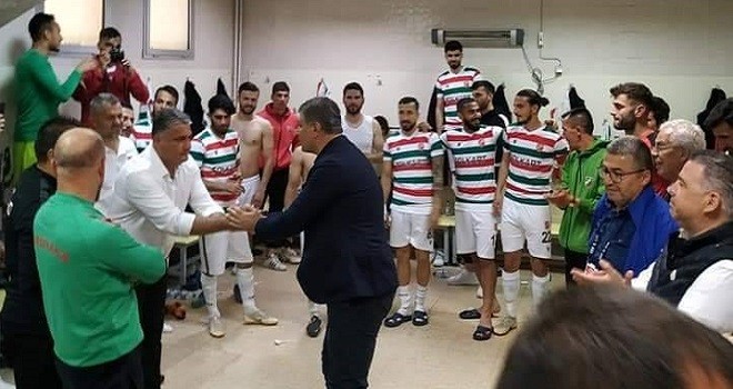 Başkan Tugay, galibiyet sevincini paylaştı