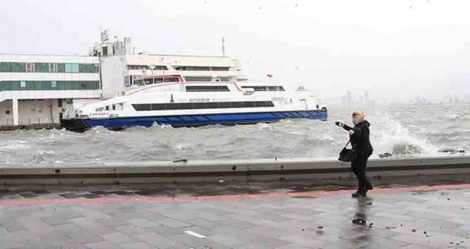 Tüm vapur seferleri iptal