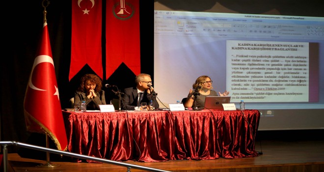 Karşıyakalı kadınlara şiddet eğitimi