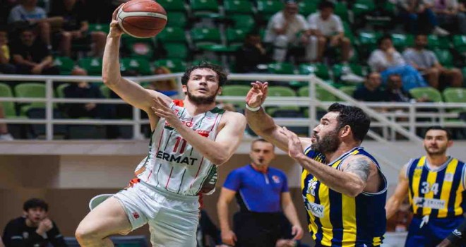 Bornova Belediyesi Karşıyaka kaybetti, Play-off potasından çıktı