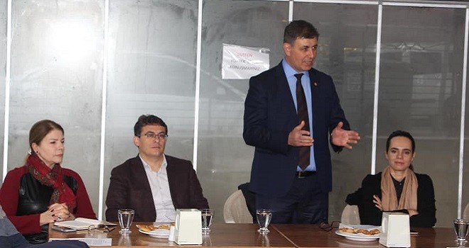 CHP adayı Dr.Tugay, Latife Hanım Grubuyla sohbet etti...