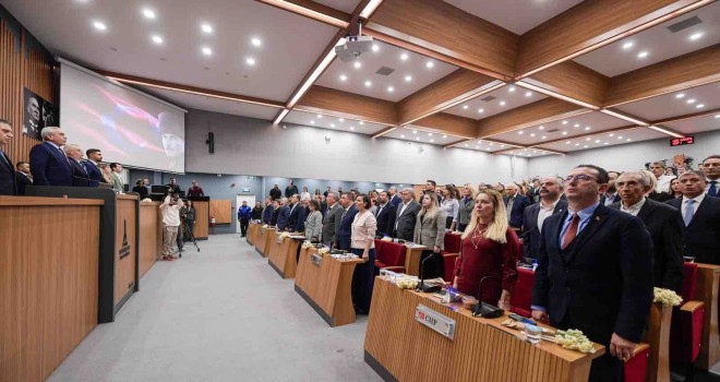 İzmir Büyükşehir Belediye Meclisi yeni yılın ilk toplantısını gerçekleştirdi