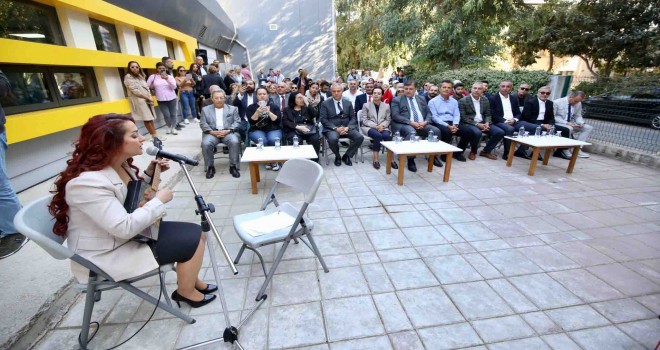 Mahmure Handan Hanım Müzik Aletleri Yapım Atölyesi açıldı