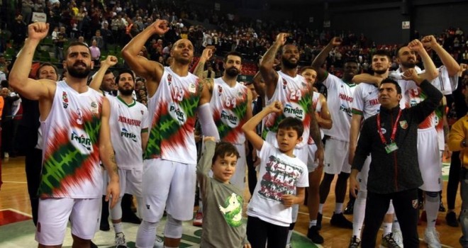 Pınar Karşıyaka'ya ceza