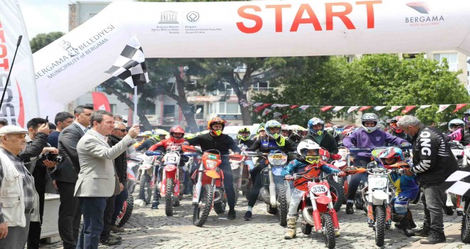 Türkiye Enduro ve ATV Şampiyonası 1. Ayak yarışları Bergama'da start aldı