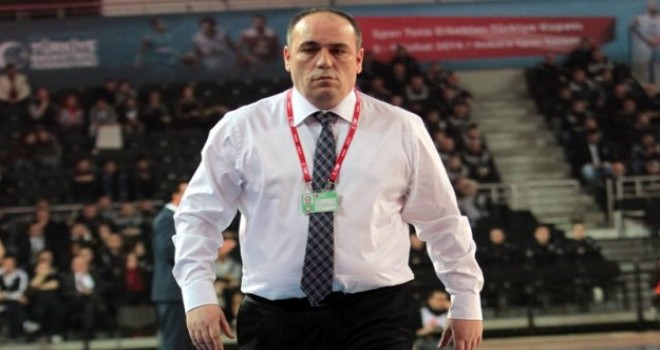 Karşıyaka, Ahmet Kandemir'i açıkladı