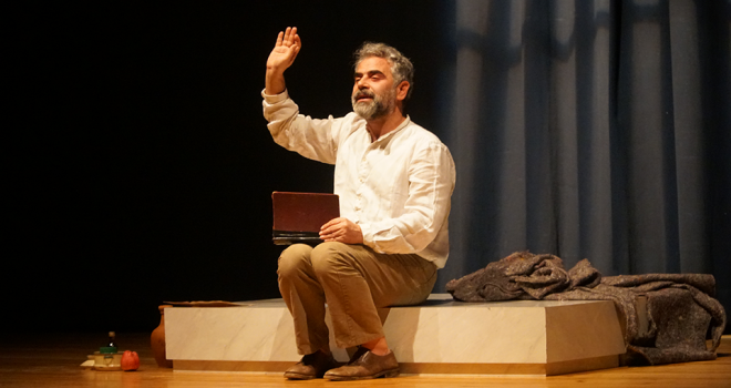 ''RAN'' Hikmet Şimşek Sanat Merkezi’nde seyirciyle buluştu