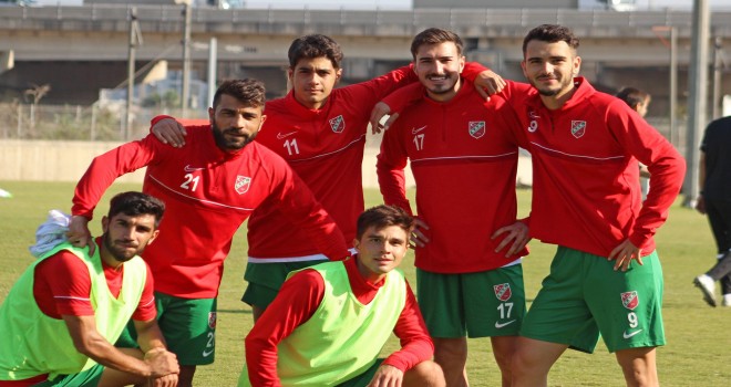 Karşıyaka'nın liderle puan farkı 11...