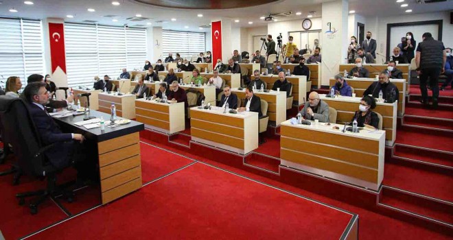 Başkan Sandal esnafın sorunlarını dinledi