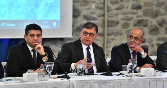 Tugay: Bu dönemde riskli binaların yenilenmesini sağlayacağız