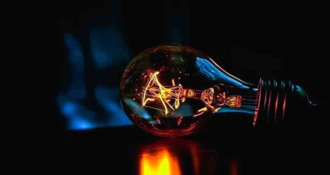 Karşıyaka'da elektrik kesintisi