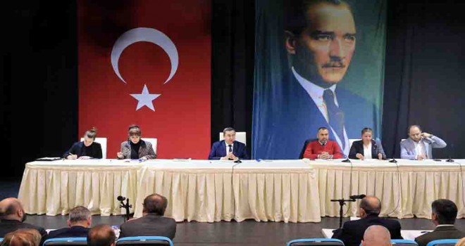 Batur: Konak yeniden cazibe merkezi olacak