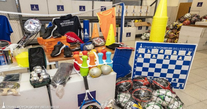 Büyükşehir'den 240 amatör spor kulübüne  malzeme desteği