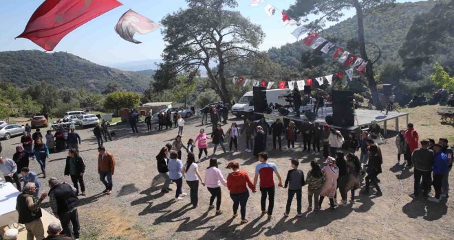 Karşıyakalı baba ve çocuklara kamp...