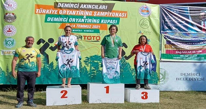 Bostanlısporlu Gülşeker tek başına 3 madalya kazandı